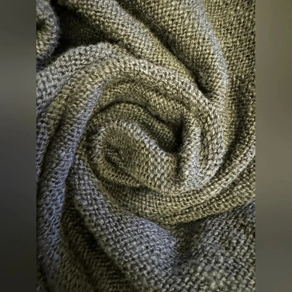 Shannon Passero Knit Sweater Black Flare High Low Womens Size Small. - Picture 7 of 9